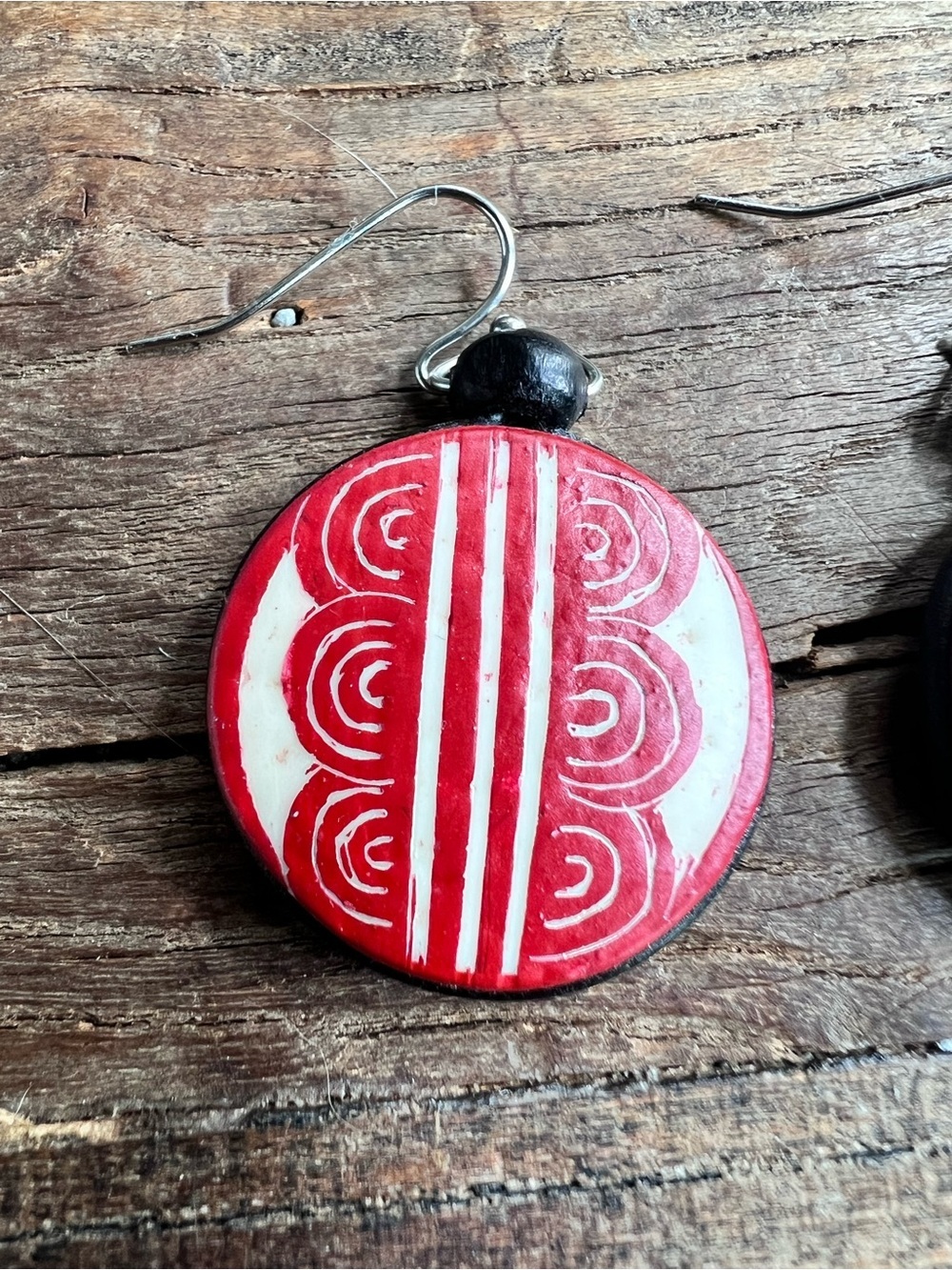 Red and White Handcrafted Round Dangle Earrings - Picture 2 of 5